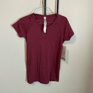 Lululemon - new with tags - size 6 - pink/mauve color